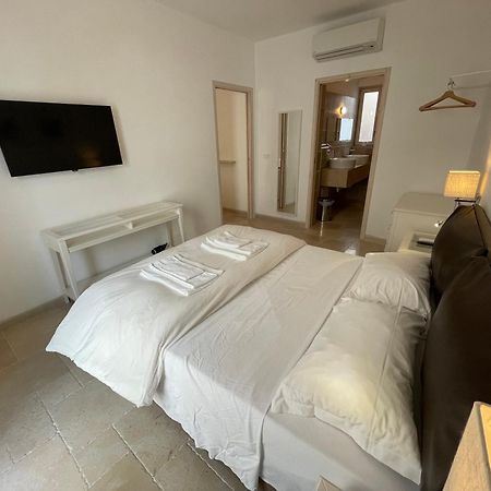 Barbacana46 Guest House โมโนโปลี ภายนอก รูปภาพ